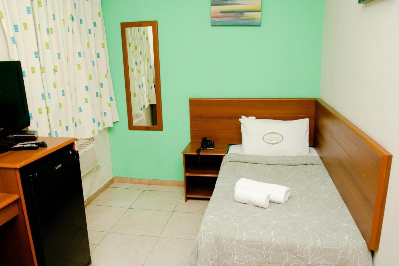 Hotel Valparaiso - Metro Paraiso E 800M Da Av Paulista Sao Paulo Bagian luar foto